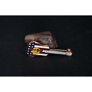 Hard Rock Cafe Pin‎ Washington DC Guitar Red White Blue USA Flag vintage